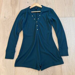 Express Waffle Knit Long Sleeve Henley Sleep Romper in Size Medium